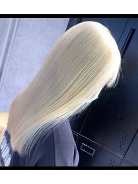 スーク 宜野湾店(suuk) ホワイトブロンド