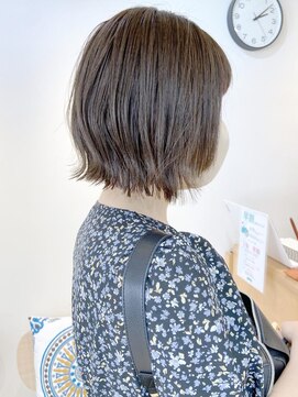 モリオ フロム ロンドン 成増店 【morio成増/ムラマツ】外はねボブ大人かわいい夏