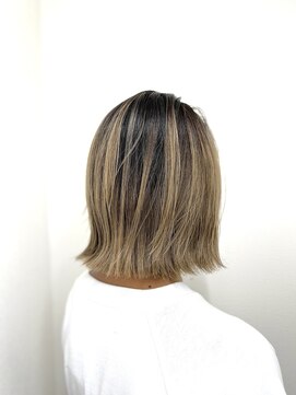 アミューズ(amuse) ミディアムバレイヤージュ