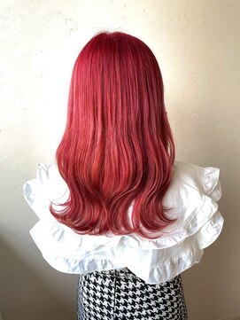 ディコ(Dico) ビビットな赤髪×ブリーチ