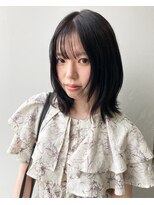 ロッティー(Lotti) ミディアムレイヤー