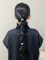 ベル(belle)&nbsp;タイト×編みおろし×ローポニー