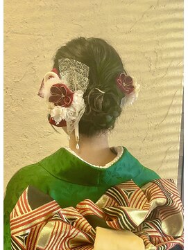 ミックスカール(Mixcurl) ネープシニオンヘアセット卒業式