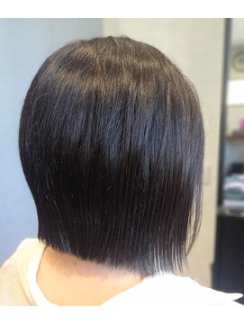 クッチー(Kucchii) ショート/ボブ/タッセルボブ【切りっぱなしボブ】