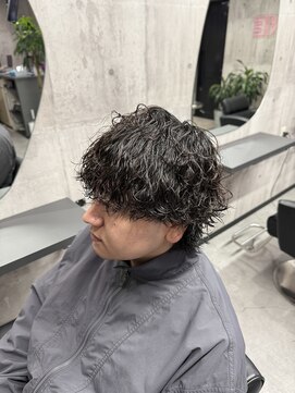 ノーン(NONE) 波巻きパーマ