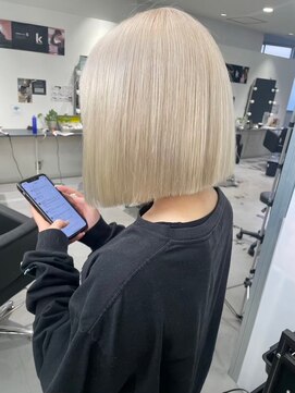 キング 心斎橋店(K!ng) 韓国オルチャンレイヤーカット透明感カラー顔まわり前髪カット