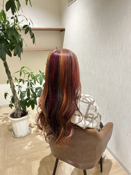 ラトット(Latot) 派手髪/デザインカラー/特殊カラー