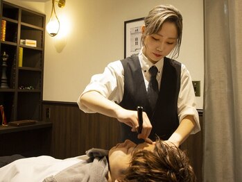 LAVIE NEW STANDARD BARBER横浜店　別邸　〈理容室〉の写真/一流の男＝ビジネスマンラグジュアリーを体験下さい。【LAVIE NEW STANDARD BARBER横浜店 別邸＜理容室＞】