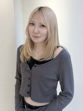 ジーナ 難波(Zina) Aki
