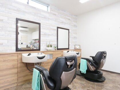 サロントマリ(salon TOMARI)の写真