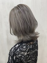 ソース 枚方(SOURCE) シルバーアッシュ