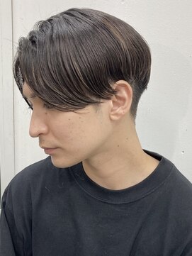 バイフィフス 原宿/表参道(by fifth) ナチュラルセンターパート/刈り上げ/前下がり