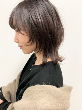 リビング 津田沼(LIVING) マッシュ/くびれヘア/ビタミンカラー/艶ボルドー[津田沼駅]