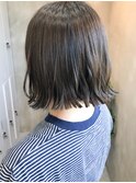 【オリーブグレージュ】で暗髪でも柔らかい外はねボブ/髪質改善