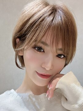 ロンドブルーム 天神大名店(Lond Bloom) 大人ショートボブショートカットココアアッシュくびれミディ