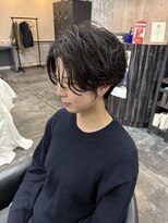 コワファーストナガサキシャンプーボーイ(COIFF1RST NAGASAKI SHAMPOO BOY)&nbsp;大人ショートボブ丸みショートカットマッシュショート前髪あり