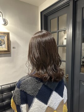 スリー(THREE) イメチェン/ホワイトブロンド/外ハネボブ/美髪/蟹江