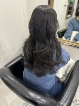 マインドヘアー(MiND HAiR) ブルーブラック＿光に透ける上品ウェーブ＿128