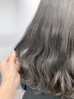 ジーナ 福岡天神(Zina)&nbsp;小顔オリーブカラーボブルフハイライトカラークールショート