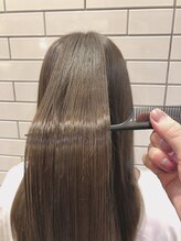 お客様の髪質に合わせる事ができる多数のトリートメント