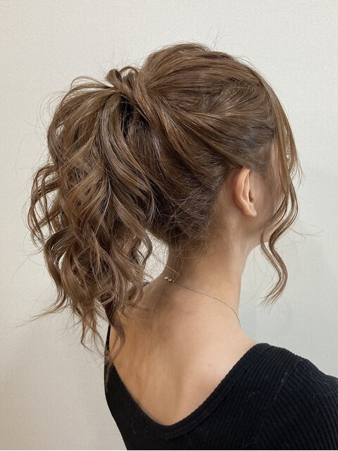 ハイポニーテールアレンジ 結婚式 二次会 お呼ばれ ヘアアレンジ