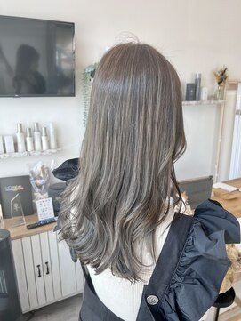 レポ(LEPO) 透明感あるグレージュ