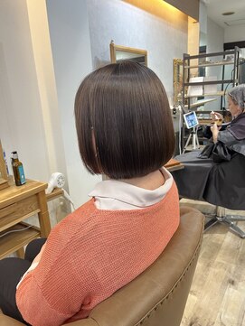 ジーニー(GeeNY) ワンレンボブヘアスタイル
