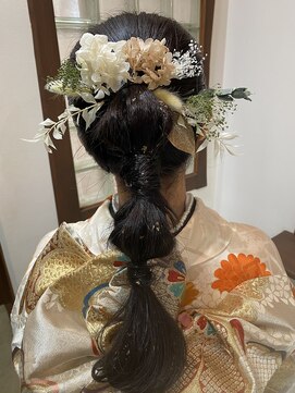 ラ ヴィナチュレル(La vie neturelle) ヘアアレンジ