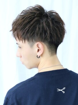 クロト 福岡本店(KUROT) ツーブロック刈り上げビジネス短髪束感黒髪アップバング