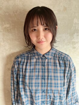 メロウ(mellow)の写真/【デザインカラー×ショートスタイル】ライフスタイルにトレンドを織り交ぜて「ナチュラル」な雰囲気に♪