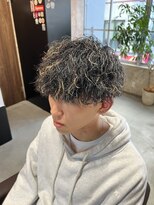 ネイビー(NAVY)&nbsp;ツイストスパイラルパーマ【トクシー】