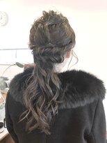 エドゥース(et DOUCE)&nbsp;◆ロングヘアのポニーテールアレンジ◆