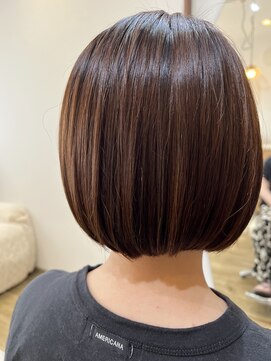 フラッフィーヘアー(FLUFFY hair) 大人女子、上品なハイライトカラー