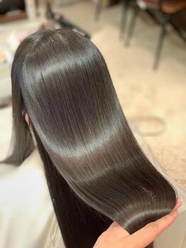 【全席個室/天神/大名】毛先まで潤いのある、自然で柔らかな艶ストレートへと導きます…高品質TRも多数あり