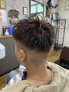 アールズ ヘア(R's hair) ローフェードジェットモヒカン　印西　barber