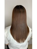 ルネシミズ(Rune shimizu)&nbsp;ツヤ髪ストレートヘア髪質改善トリートメント縮毛矯正 20代30代