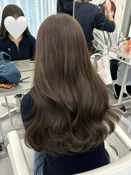 アマトウキョウスマートサロン(AMA TOKYO×Smart Salon) グレージュ  グレーブラウン  透明感カラー