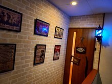 BARBERSHOP GENTLE の雰囲気(お店の入り口です!)