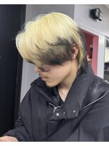 ギミックパシャ(GIMMICK pasha)&nbsp;抜きっぱなしブロンドとブラックのルーツカラー