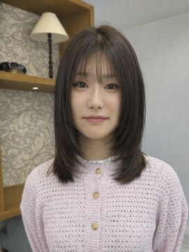トップヘアーヒルズ 安城(TOP HAIR HILLS) やわらか顔まわりレイヤー×ナチュラルミディ