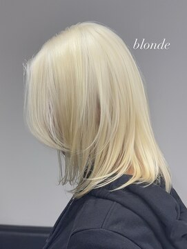 ベレーザ 渋谷(BELEZA) 18150ホワイトアッシュミルクティーブロンドレイヤーボブ