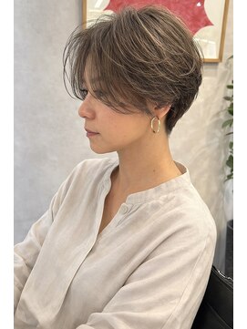 オウル(Owll) 【Owll】石田学史大阪ミセスハンサムショート20代30代40代白髪