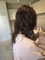 シンルヌア(Shin Lunua)&nbsp;ロングパーマスタイル