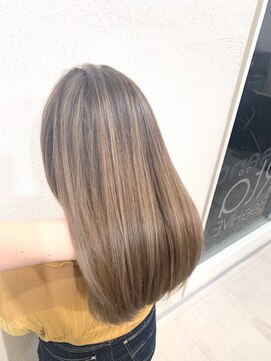 ビーハイブルタ(BeeHIVE Rta) エアータッチハイライト