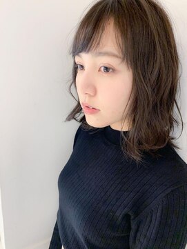 ネオリーブ チロル 横浜西口店(Neolive CiroL.) 大人かわいい外ハネボブ アッシュブラウン