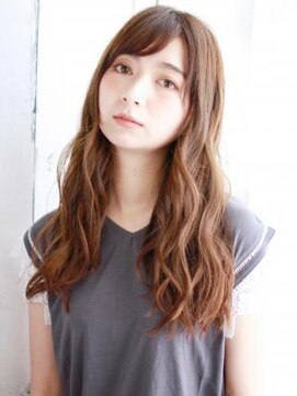 ナル 白山神社参道通り店(nalu) 透け感グレージュのゆるカールスタイル