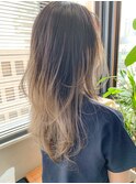 バレイヤージュ、グラデーションカラー、ブロンド