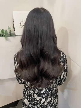 ネオリーブアイム 横浜西口店(Neolive aim) 後ろ姿綺麗になるレイヤーカット【横浜】