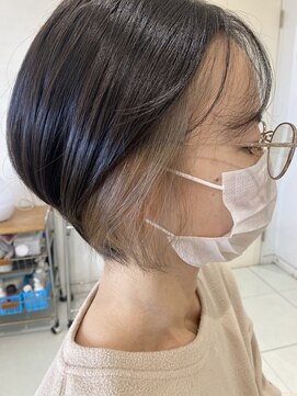 ペーハーセブン アーツ(Arts) イヤリングカラー×くびれショート