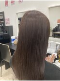 春にはピンクベージュで女子力アップ